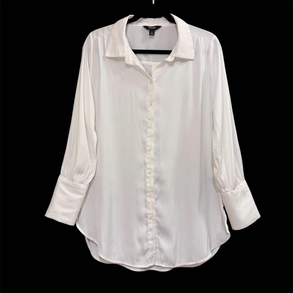 Simply Vera Vera Wang White Button Down Blouse Size Medium